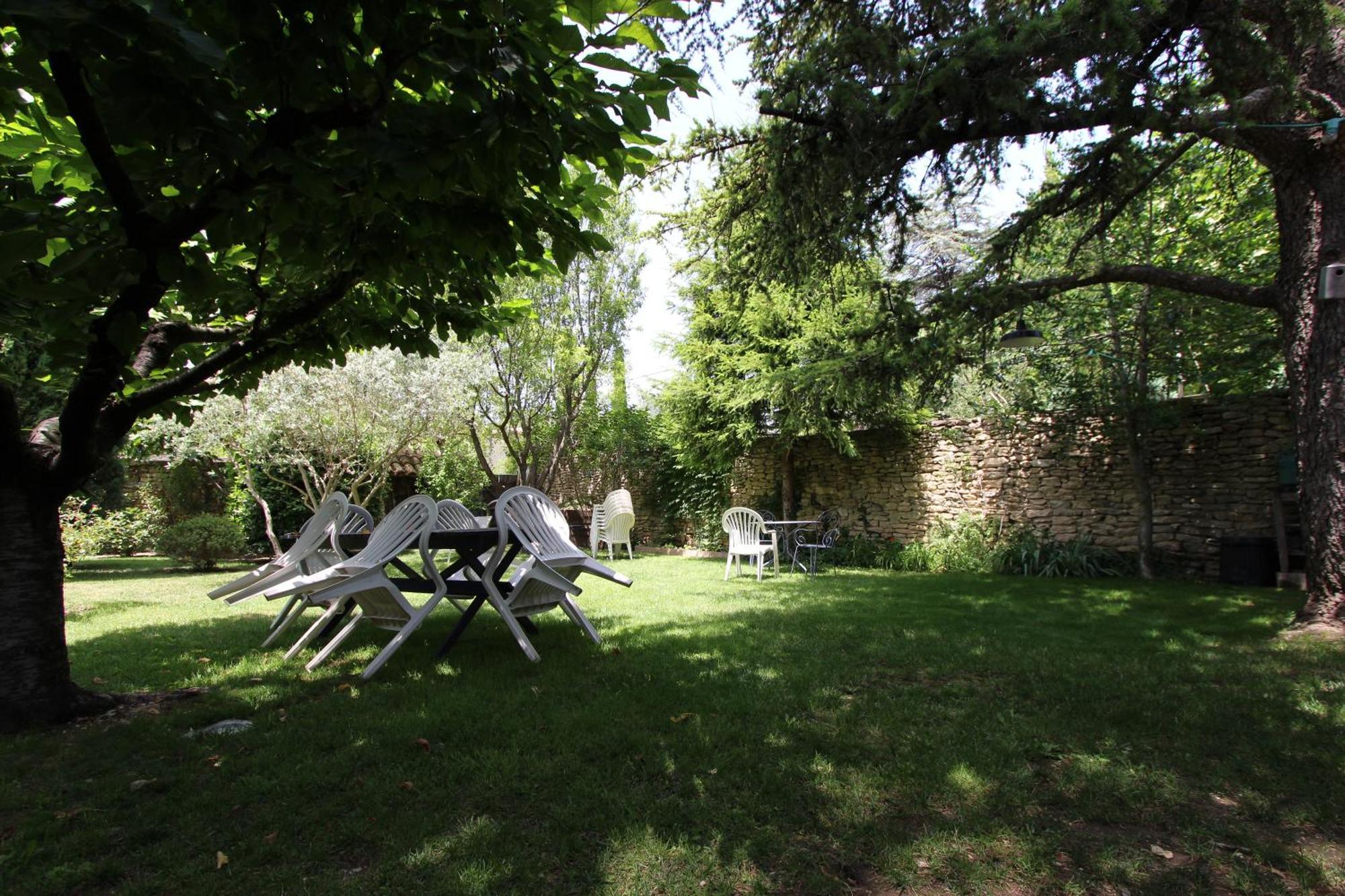 Gites Provence Et Nature - Entre Luberon Et Monts De Vaucluse Cabrieres-d'Avignon Ruang foto